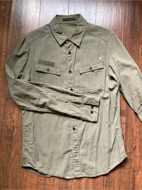 Men's Olive Green Button-Up Utility Shirt Jacket